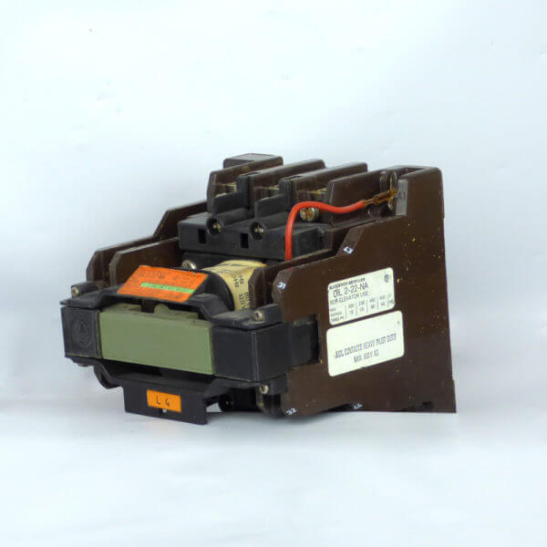 CONTACTOR DIL2-22-NA 40A - Used - TESTED