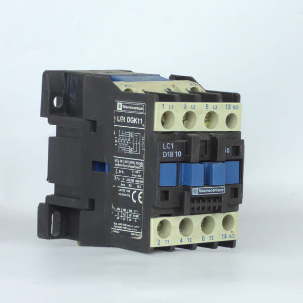CONTACTOR LC1-DGK11  20 HP COIL 110V DC - Used - TESTED