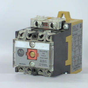 RELAY CONTROL 700-P200A1  P TYPE  D SERIES, COIL 120V - Used - TESTED