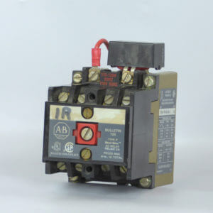RELAY CONTROL 700-P400A1  P TYPE  A SERIES - Used - TESTED