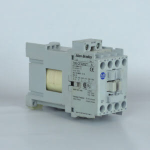 CONTROL RELAY 700-CF220Z* 2 NO-2 NC COIL 24 V DC  A SERIES - Used - TESTED