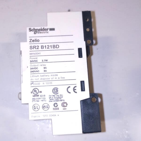 RELAY COMPACT INTELLIGENT ZELIO-LOGIC 12 10 - 24 VDC - Used - TESTED - Image 2