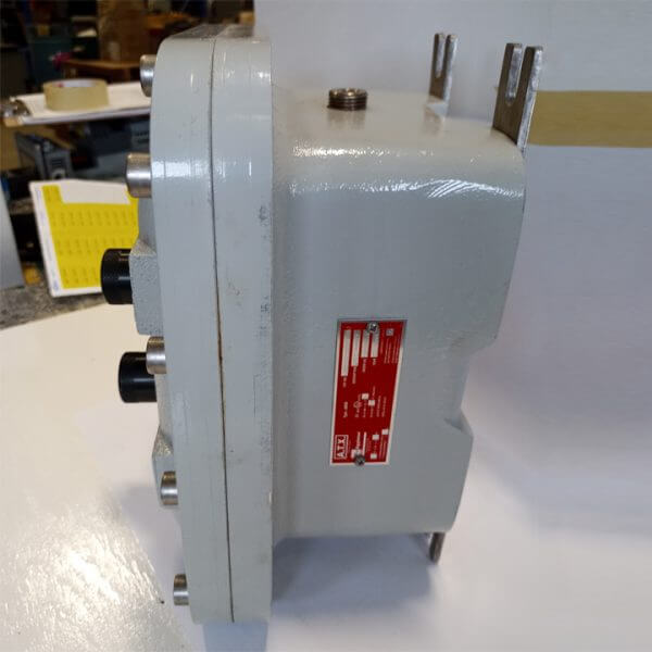 START/ STOP BOX EXPLOSION PROOF - Used - TESTED - Image 2