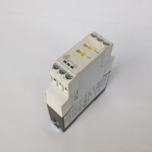 TIME DELAY RELAY 24 TO 240V , .05S….100H - Used - TESTED