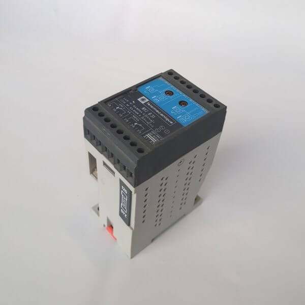 SAFETY BARRIER RELAY - Used - TESTED - Image 2