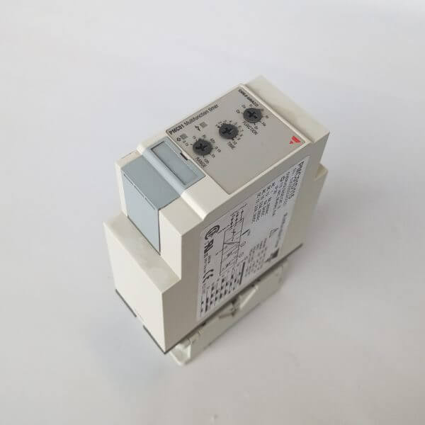 MULTIFONCTION TIMER WITH 11 PINS SOCKET - Used - TESTED