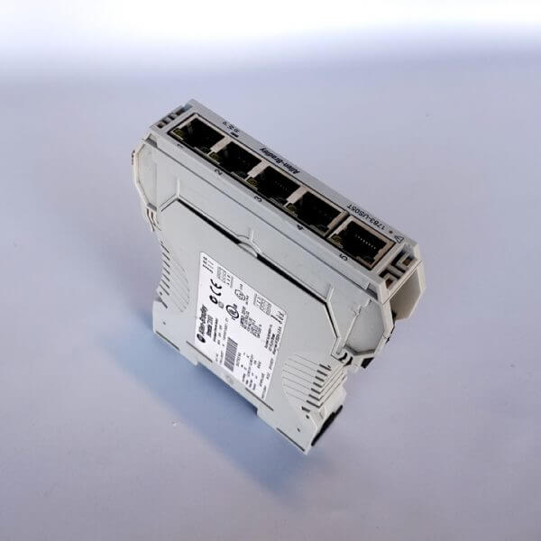 ETHERNET SWITCH UNMANAGED,SPORT ,COPPER, 4 WATTS - Used - TESTED - Image 2