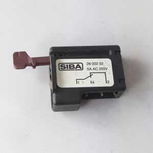 MICROSWITCH 5A AC 250V     6/BOX - Used - TESTED