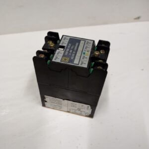 AC MAGNETIC CONTROL RELAY 600V COIL 120V 2NO/2NC  8P CL8501