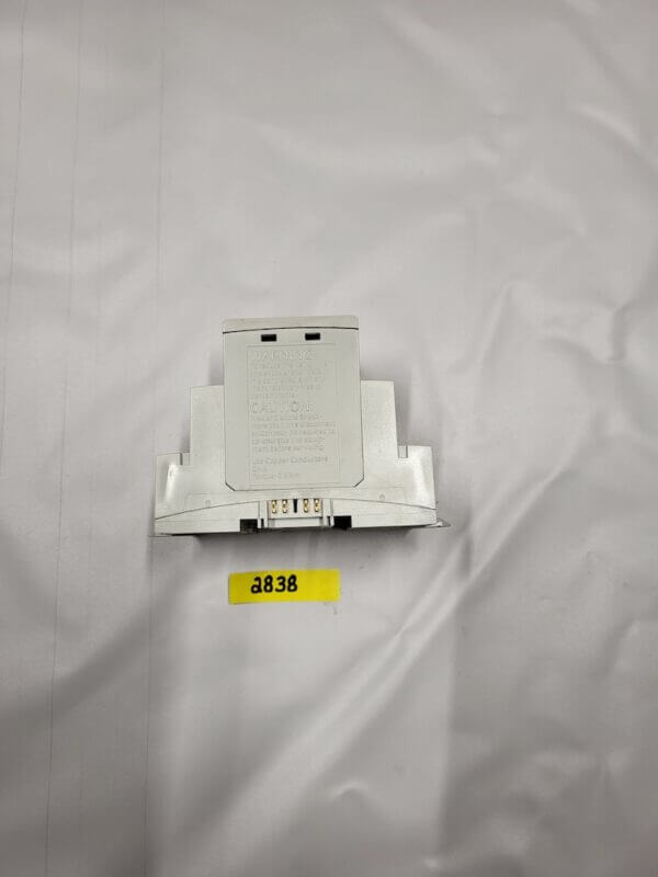 RELAY OUTPUT MODULE - Image 2
