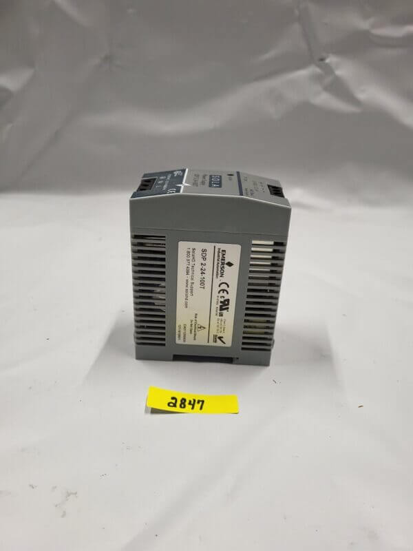 SOLA HD TECHNICAL SUPPORT 24VDc - 2.1A  POWER SUPPLY - Image 3