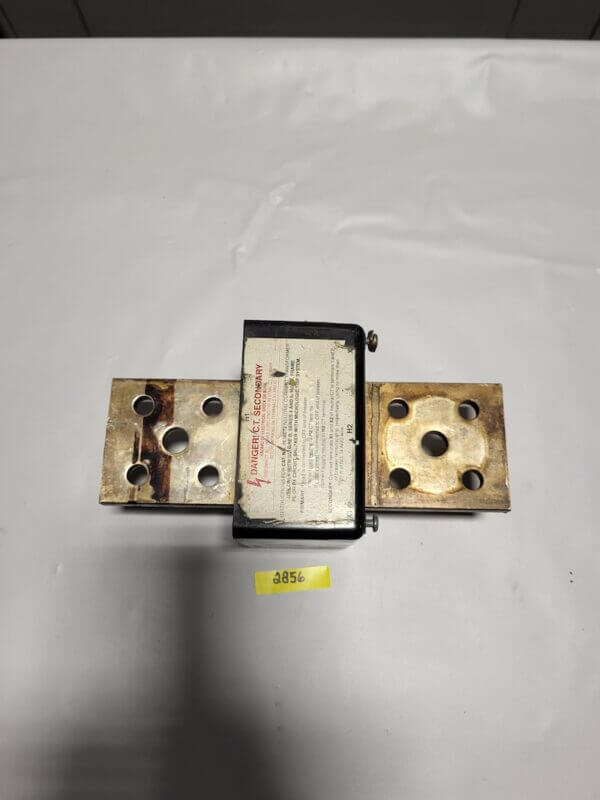 NEUTRAL CURRENT TRANSFORMER USED WITH SQD BREAKER SERIE 4 AND 5