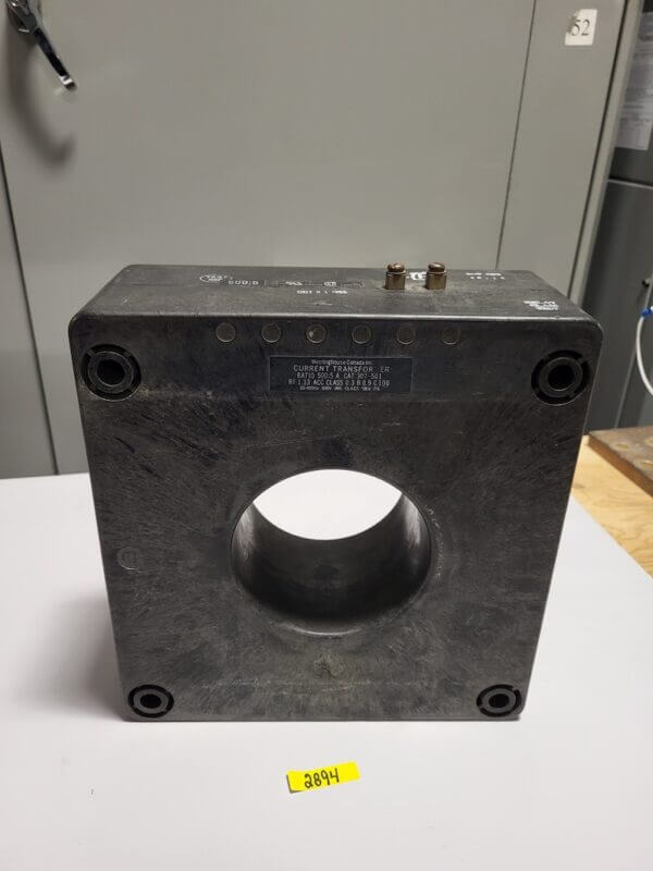 CT 500:5 DIM : 10.5" x 11" x 4", WIND : 4,5" - Image 2