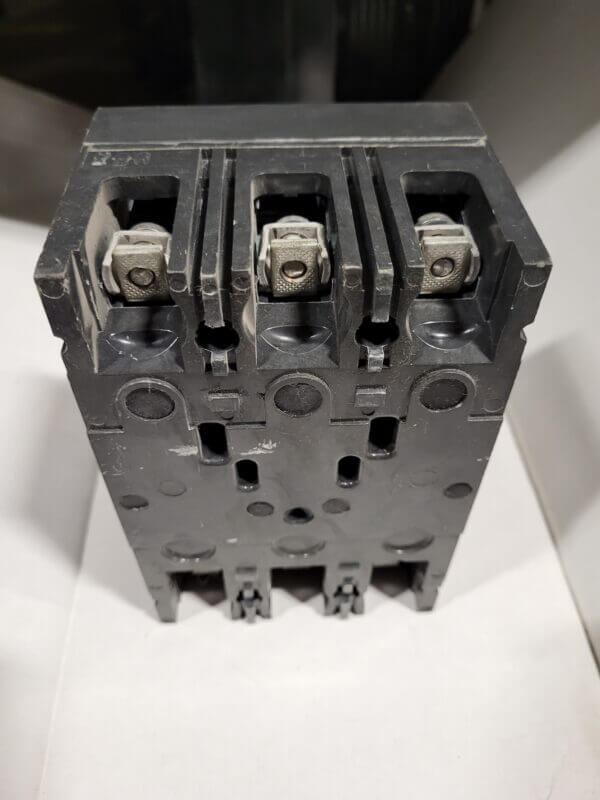 BREAKER 30A 600V 3P GE - Used - TESTED - Image 2