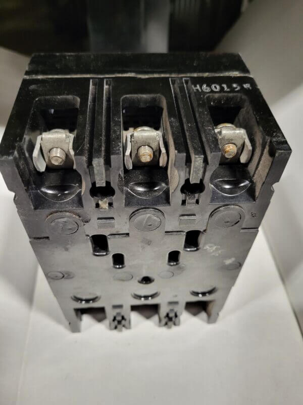 BREAKER 15A 600V 3P GE - Used - TESTED - Image 2