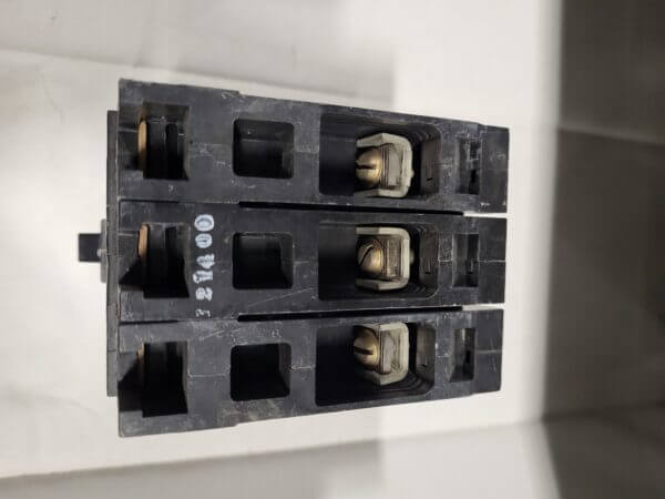 BREAKER 15A 600V 3P ITE - Used - TESTED - Image 2
