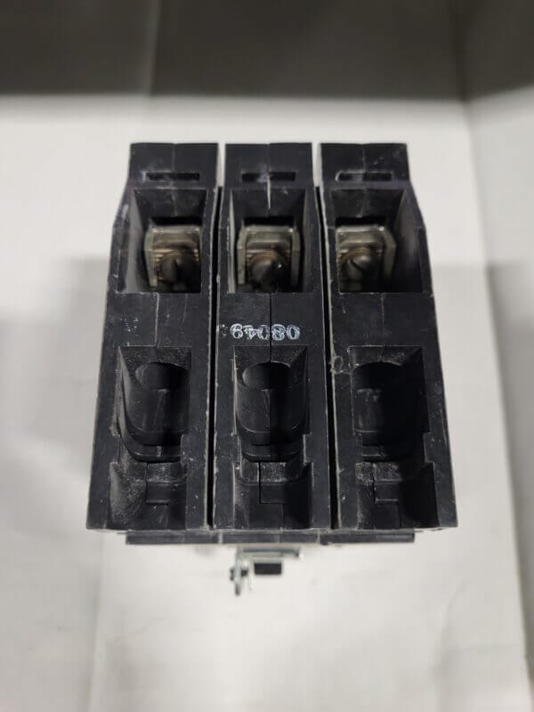 BREAKER 15A 600V 3P SIEMENS - Used - TESTED - Image 2