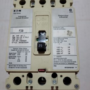 BREAKER 25A 600V 3P CUTLER HAMMER - Used - TESTED