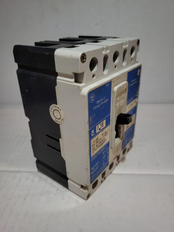 BREAKER 70A 600V 3P CUTLER HAMMER - Used - TESTED - Image 2