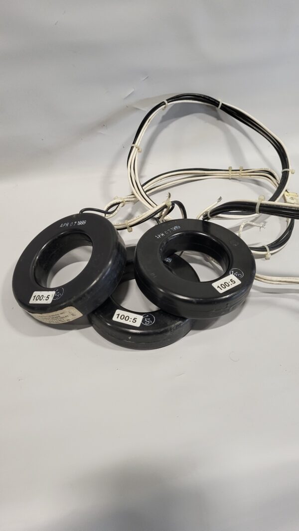 CT 100:5 DIM : 4.75" x 1" , WIND : 2.5" - PACK OF 3 - Image 3