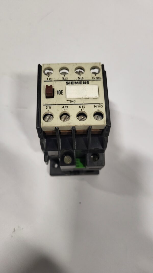 CONTACTOR EUR. 7.5HP COIL 600V