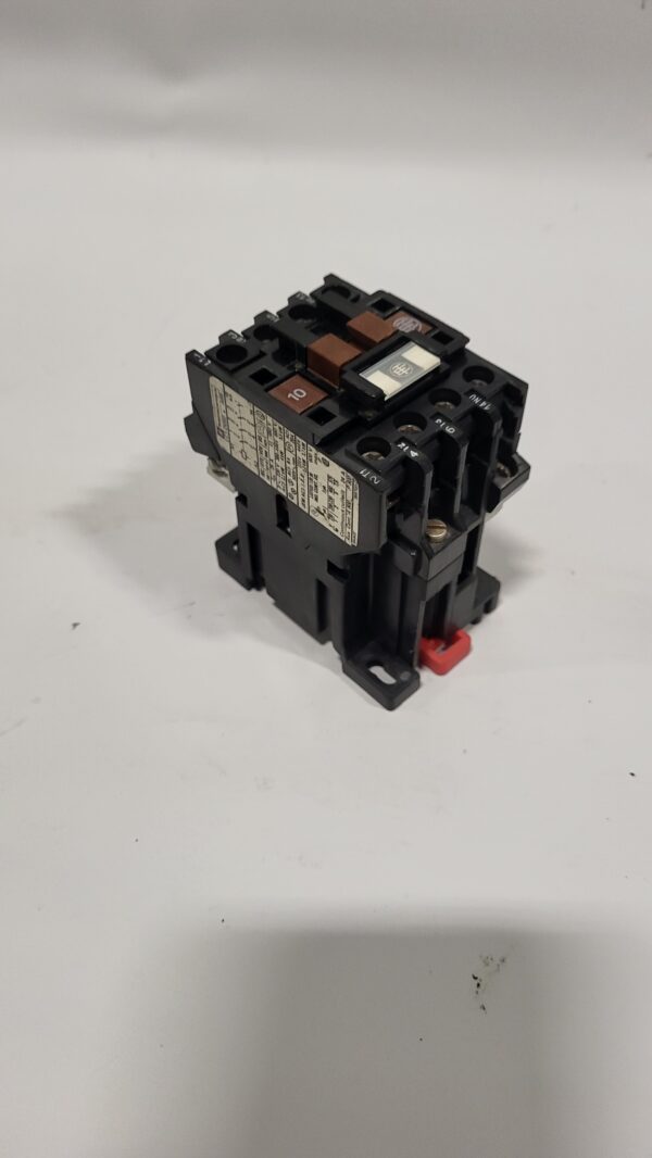CONTACTOR EUR. 7.5HP COIL 220/240V