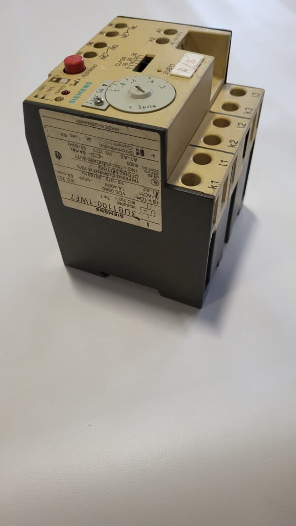 CURRENT TRANSFORMER 110-227V 60HZ 6A 1 NO - 1 NC - Image 3