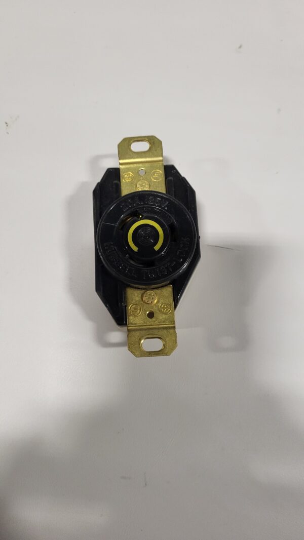 TWIST LOCK SINGLE RECPETACLE - Image 2