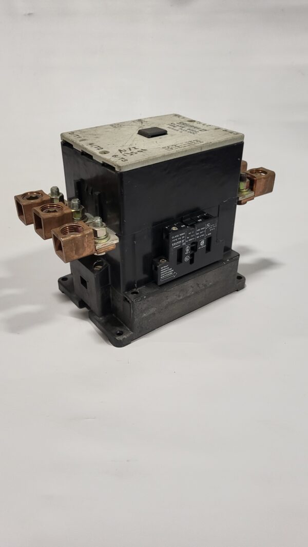 CONTACTOR 100HP COIL 24V CLASS 8502 - Image 3