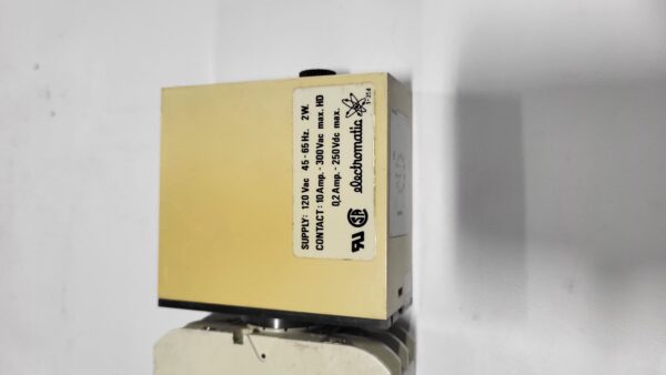 TIME DELAY ON OPERATE, 120VAC, 11 PINS (8-180 sec.) - Image 2