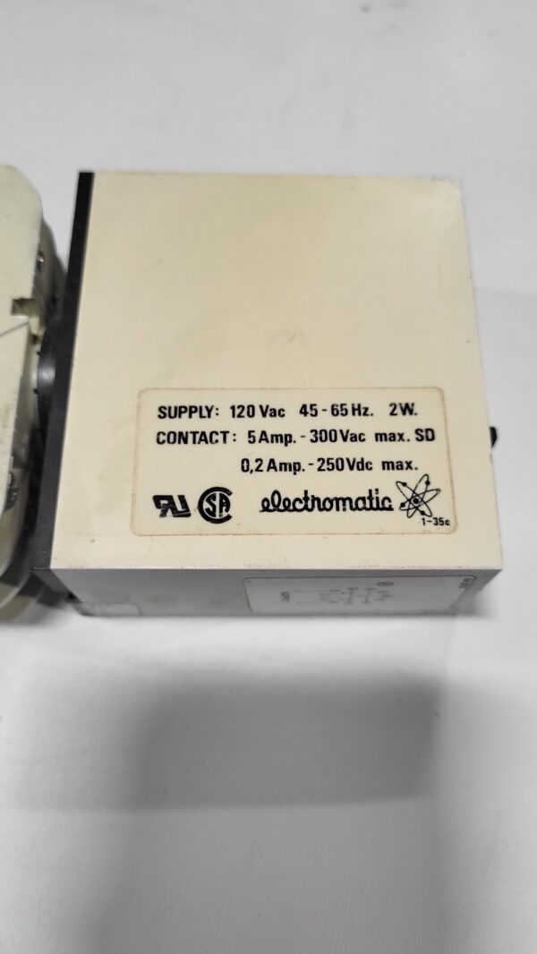 TIME DELAY ON OPERATE, 120VAC, 11 PINS (0.8-18 sec.) - Image 2