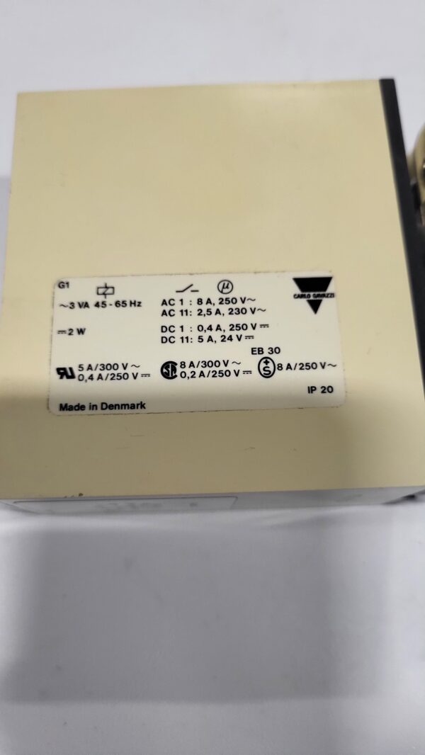 TIME DELAY RELAY ON OPERATED, 115V 11 PINS (0.8-18 sec.) - Image 2