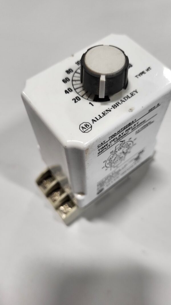 TIME DELAY RELAY 120VAC, 11 PINS (1-180 sec.) - Image 3