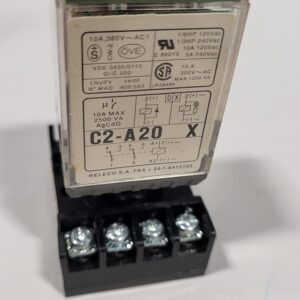 RELAY 10A COIL 120V, 8 PINS PQT 3