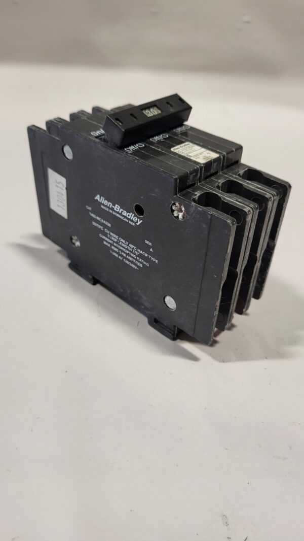 MINIATURE CIRCUIT BREAKER 3P 30A 240V SER. A - Image 3