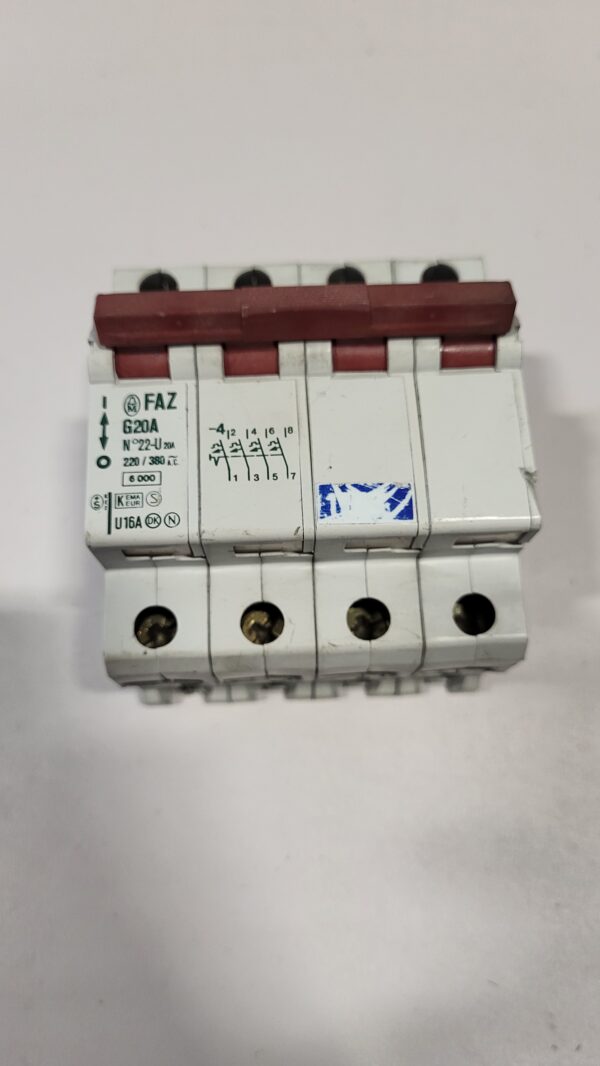 CIRCUIT BREAKER 4P 220/380V 20A