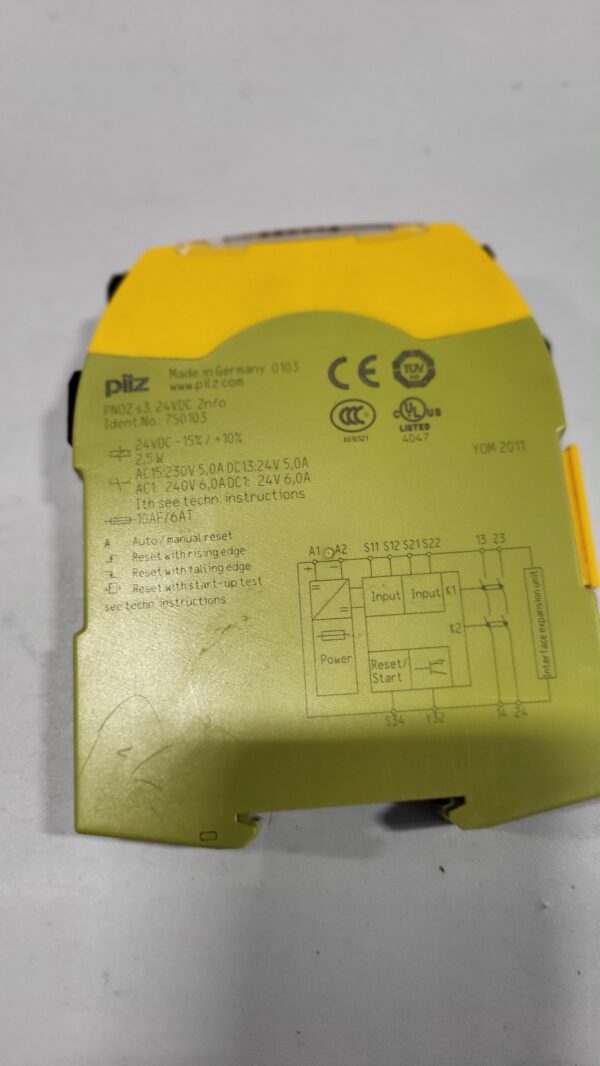 MONITORING OF E-STOP, SAFELY GATES, LIGHT BARRIERS - Image 2