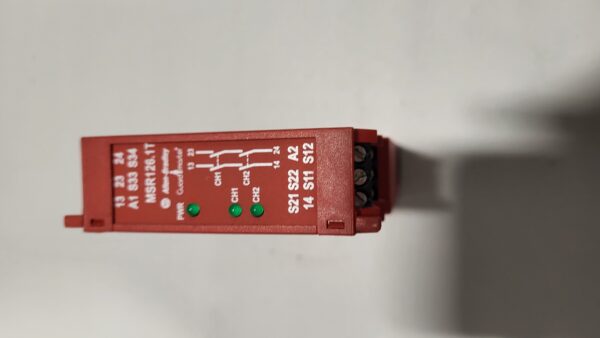 SAFETY RELAY MODEL MSR126-IT