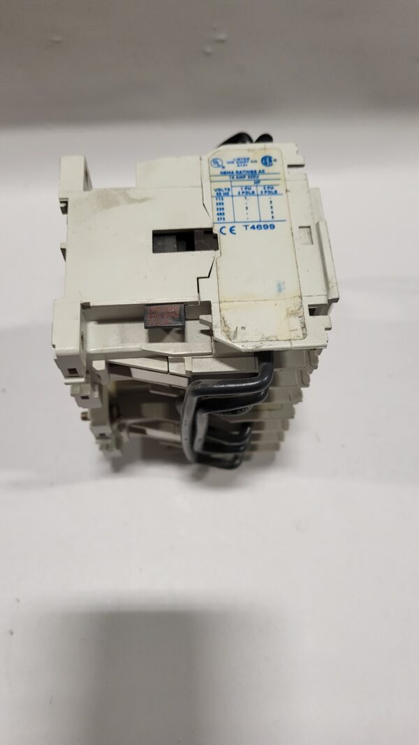 CONTACTOR NEMA SIZE 0 F/R 5HP COIL 120V - Image 2