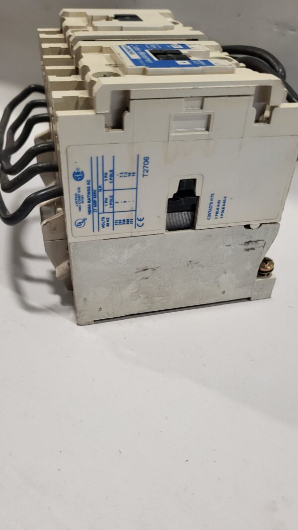 CONTACTOR NEMA SIZE 1 27A MAX. 10HP COIL 120V F/R - Image 2