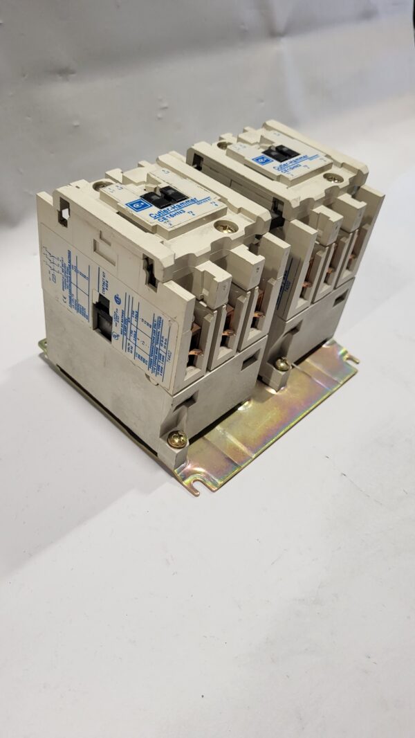 CONTACTOR 40HP COIL 600V F/R - Image 3