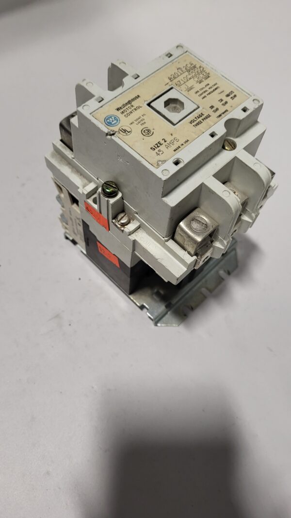 CONTACTOR NEMA SIZE 2, 25HP COIL 120V, STYLE = 6710C55G05 - Image 3