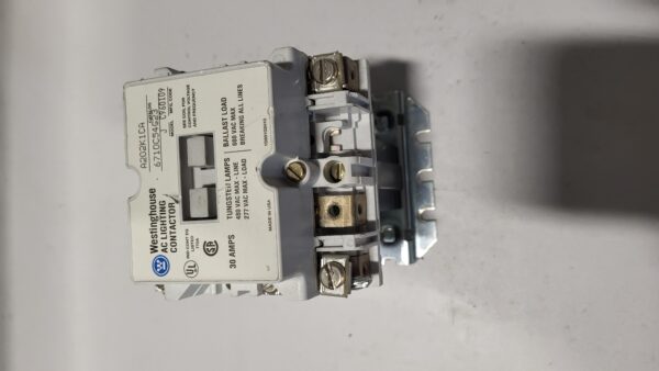 LIGHTNING CONTACTOR 30A 3P COIL 120V, STYLE = 6710C54G23