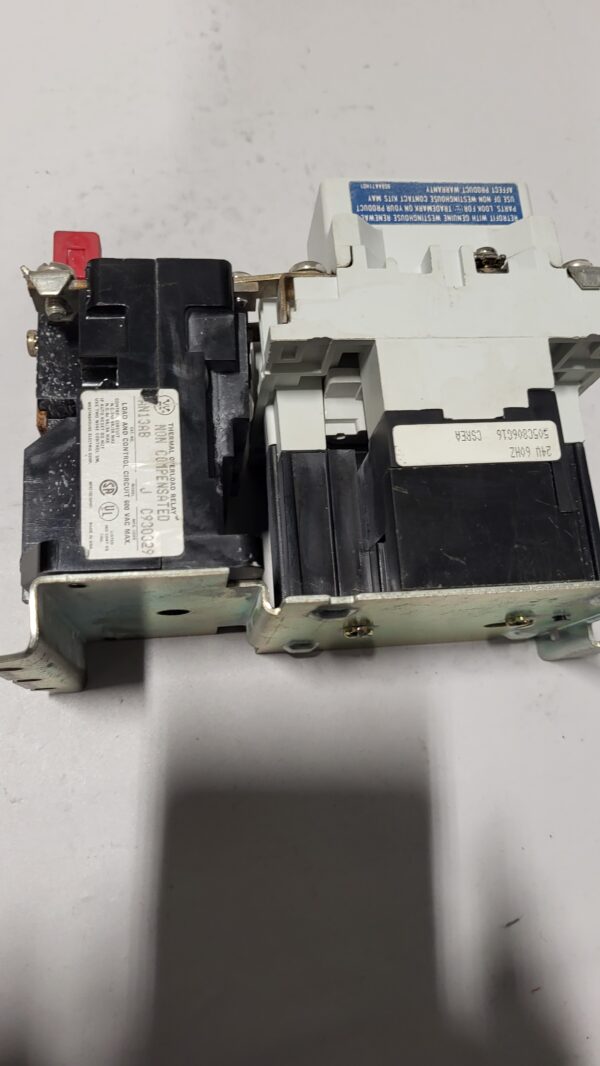 STARTER NEMA SIZE 1, COIL 24V, STYLE = 6710C49G05 + AN13AB - Image 2