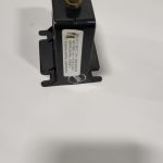 CT - TRANSFORMATEUR DE COURANT 300:5 DIM. 2,75'' x  2,5