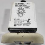 TIME DELAY RELAY 11 PINS (1-180 sec.) 120VAC