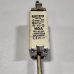 CARTOUCHE FUSIBLES À COUTEAUX NH, NH1, In : 160A, gG, Non CA 500V Non CC : 440V, INDICATEUR FRONTAL  (Qté : 1) NEUF