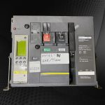 DISJONCTEUR 1600A 600V 3P SQUARE D MASTERPACT 100KA